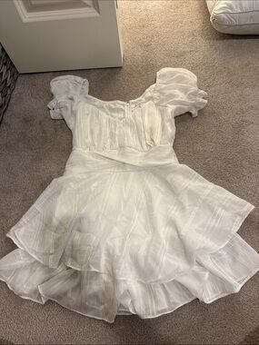 White Puff Sleeve Party Dress